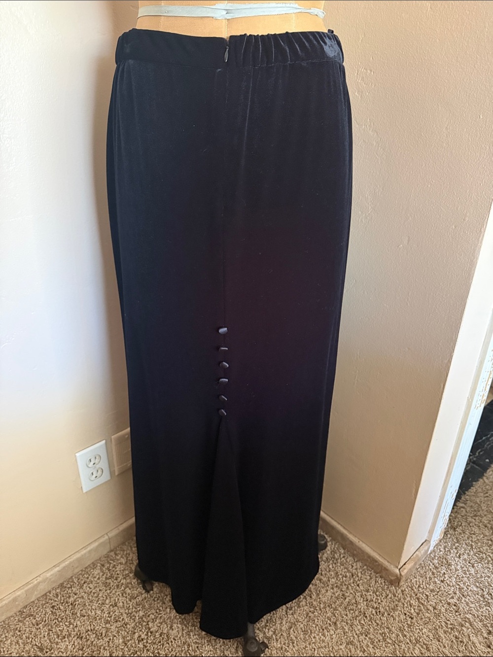 Vintage Alex Evenings Black Velvet Maxi Skirt Size 12 Button Front